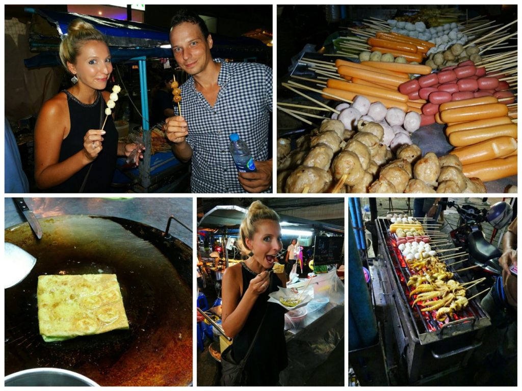 best-things-bangkok-foodies-night-time-tour-smiley-thai-travel-food-stalls