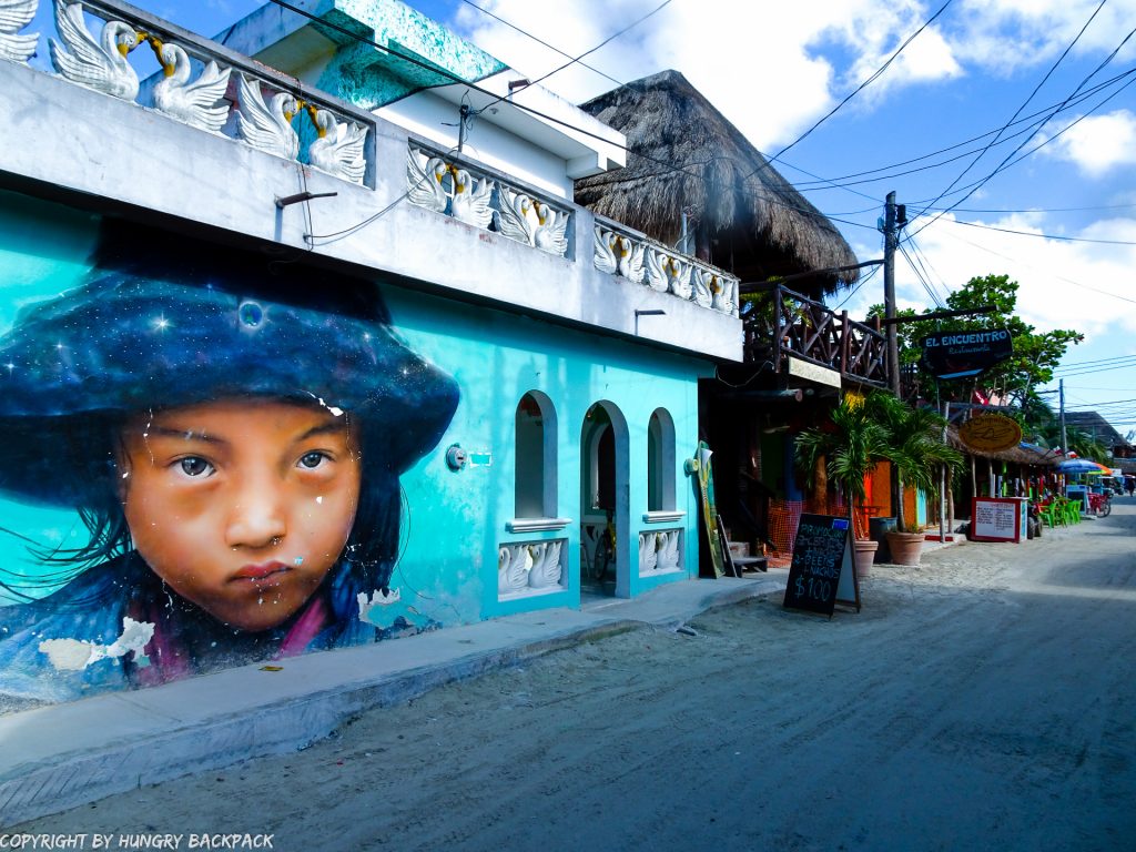 Guide to Holbox_streetart_