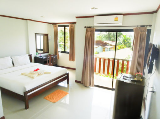 KOH LANTA - THE ULTIMATE ISLAND GUIDE FOR DIGITAL NOMADS - Hungry Backpack