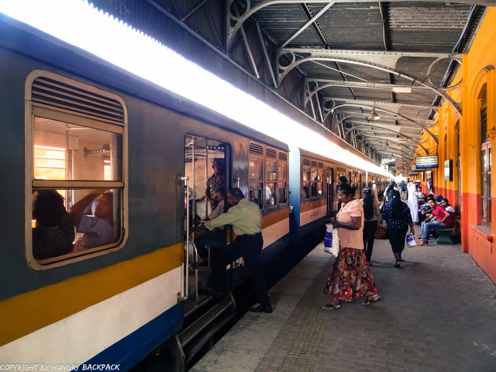 Sri Lanka Trip_train_maradana station
