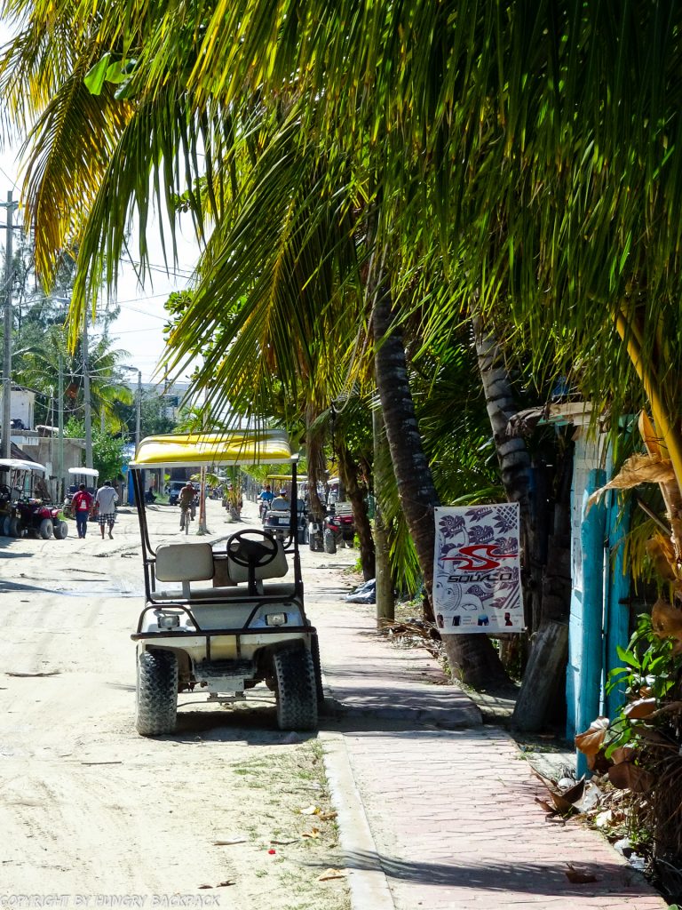 Budget Guide Isla Holbox_getting around_sandy roads with golf cart
