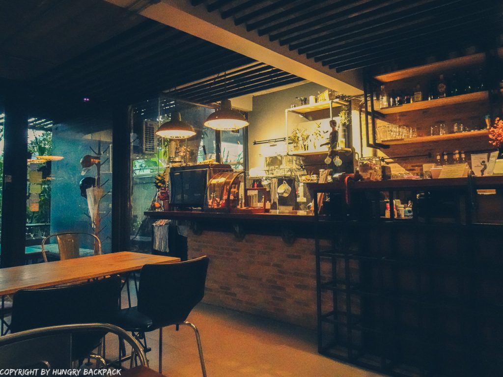 Cafes to work from_chiang mai_Santitham_Ombra Caffe