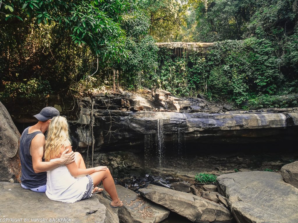 Guide Ko Kut_Huang nam keaw waterfall_couple