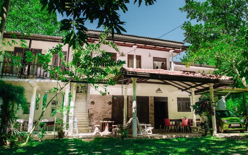 Kadolana Guest House