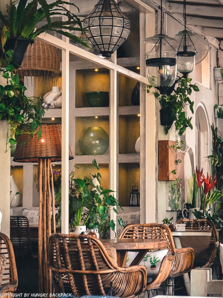 work-friendly cafes Canggu_milu by nook_decor
