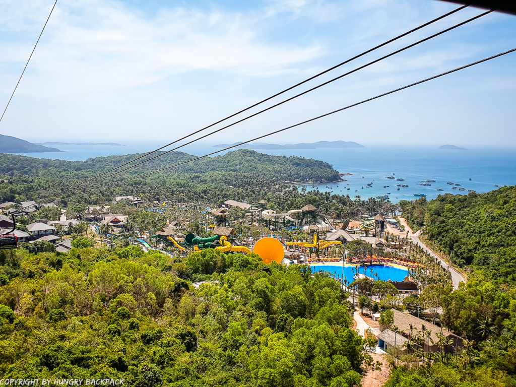 Phu Quoc Cable Car_view of Aquatopia water park from cabin